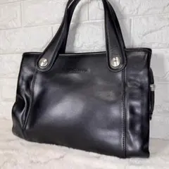 美品 LONGCHAMP 黒 レザーハンドバッグ シルバーボタン