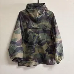 ナイロンジャケット