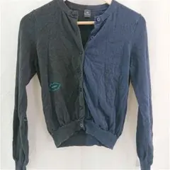 PS Paul Smith バイカラー カーディガン 刺繍入りのサムネイル