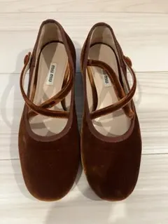 MIU MIU ベルベット フラットシューズ 37 ベロアのサムネイル