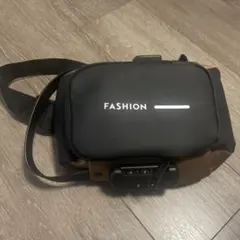 ボディバッグ ショルダーバッグ ブラック ブラウン