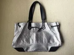 美品　ペレボルサ　シルバー&ブラック　トートバッグのサムネイル