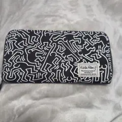 Keith Haring 長財布 黒地 白グラフィック