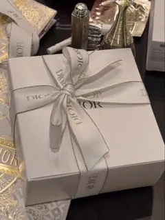 【限定ショッパー2点】Dior ギフトボックス ホワイト リボン付き