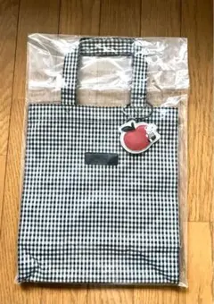 【完売品】familiar★縦型チェックトートバッグ♡BK★りんごチャーム付 familiarファミリア ギンガムチェック 縦型 トートバッグ りんご
