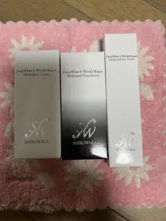 シロワカファンデーション・クリーム・アイクリーム3点セット　値下げ中