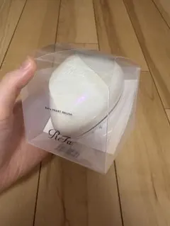 リファハートブラシ　オーロラホワイト