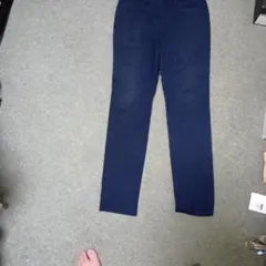 New Balance ネイビー チノパン