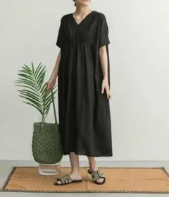 アーバンリサーチ リネンレーヨンVネック切替ギャザーワンピース M