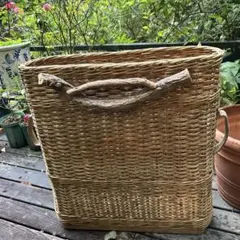 稀少ヴィンテージドイツ/スイス 籐バスケット/バスケットケース　枝飾り付き