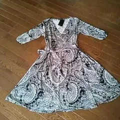 Next Scene  カシュクールワンピース