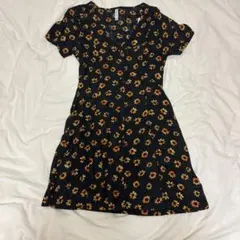 RVCA 花柄ミニワンピース 半袖 Vネックのサムネイル