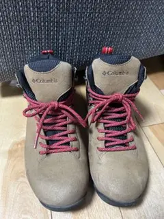 Item thumbnail for item 2ff2d119-218e-4e4c-9073-87f83624cc51