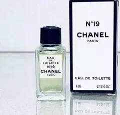 【CHANEL 】シャネル香水 N°19 ミニボトル　4ml
