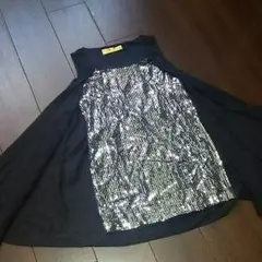 セシルマクビー スパンコールトップス