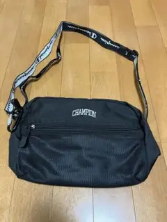 ショルダーバッグ
