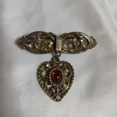 アンティーク調 ブローチ ハート 赤石 ゴールド ヴィンテージ風 レトロ