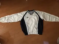 ミズノＶウインドブレーカー