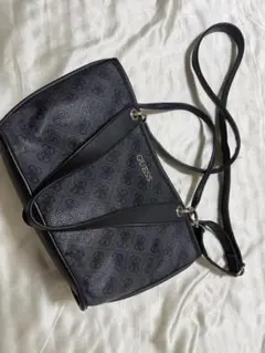 GUESS レディース ショルダーバッグ ブラック