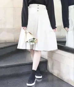 F i.n.t デニム プリーツ 台形 スカート フィント ホワイト
