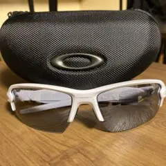 美品！Oakley サングラス ホワイトフレーム グレー