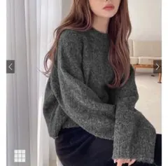 ショート丈ニット