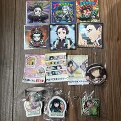鬼滅の刃　ガチャ　シール　消しゴム　キーホルダー　びっくらポン　くら寿司