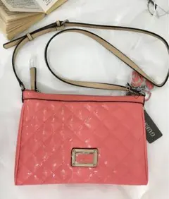 GUESS ショルダーバッグ 未使用品 海外限定