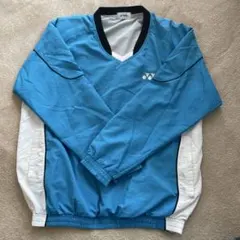 YONEX テニスウェア Vネック Mサイズ