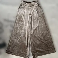 アースミュージック＆エコロジー ベロアワイドパンツ ベージュFree