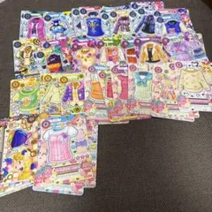 アイカツカード 被りなし 60枚以上 20セット以上 コーデセット