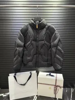 LOUIS VUITTON ライトダウンジャケット ブラック
