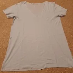 HEATTECH ライトグレー Vネック Tシャツ L