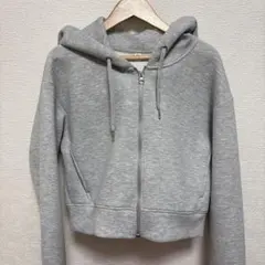 GU レディースグレーパーカーMサイズ　未使用品