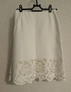 ERMANNO SCERVINO カットワーク　スカートのサムネイル