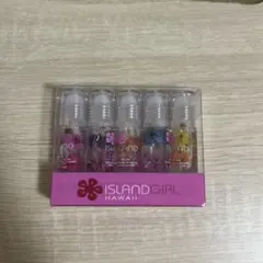 ISLAND GIRL Scented Lip Gloss 香り付きリップグロスのサムネイル