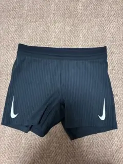 NIKE エアロスイフトハーフタイツ レディース　Mサイズ