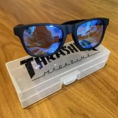 THRASHER サングラス マットブラック ブルーミラーのサムネイル