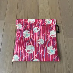 和柄 巾着袋 赤地 花柄 小物入れ