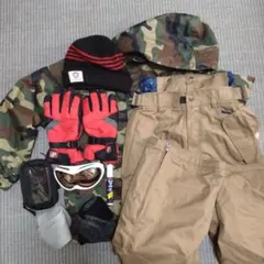 スキーウェア　スノーボードウェア　9点セット　迷彩柄 150サイズ　130〜