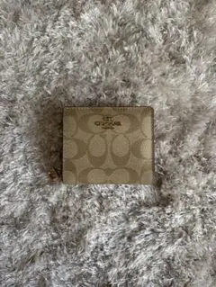 COACH 二つ折り財布 ベージュ