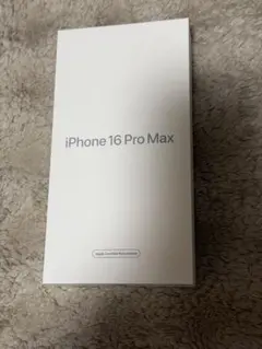 iPhone 16 Pro Max 256GB ブラックチタニウム