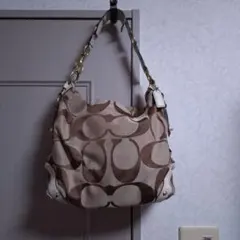 COACH　シグネチャー柄トートバッグ