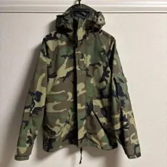 ecwcs マウンテンパーカー