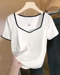 ホワイト Vネック 半袖Tシャツ　SHEIN