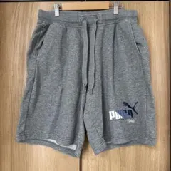 PUMA グレー ショートパンツ