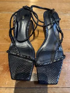 Item thumbnail for item 2b136866-2718-4e0d-bae3-9f9c15351bf9