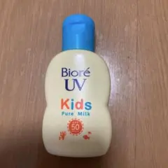 ビオレUVキッズ ピュアミルク 日焼け止め➕幼児用歯ブラシ２本