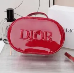 Dior 赤 オーバルポーチ