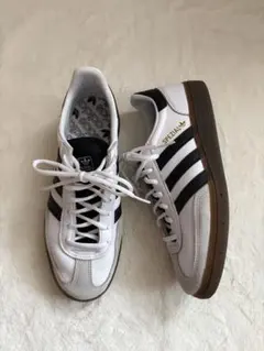 奏*斗様 adidasHandball Spezialローカットスニーカーホワイ